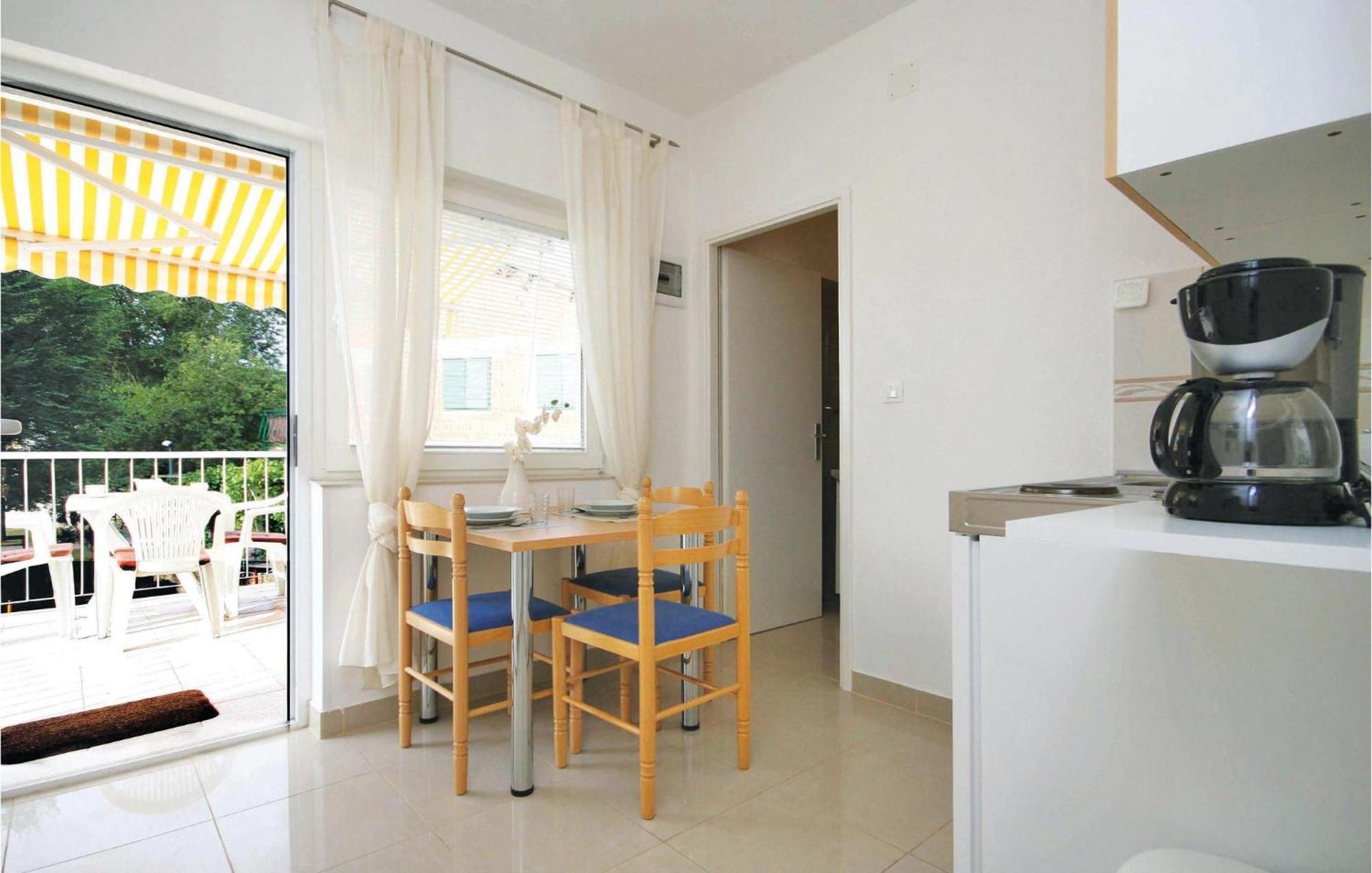 Apartment Raslina Lxvi Eksteriør billede