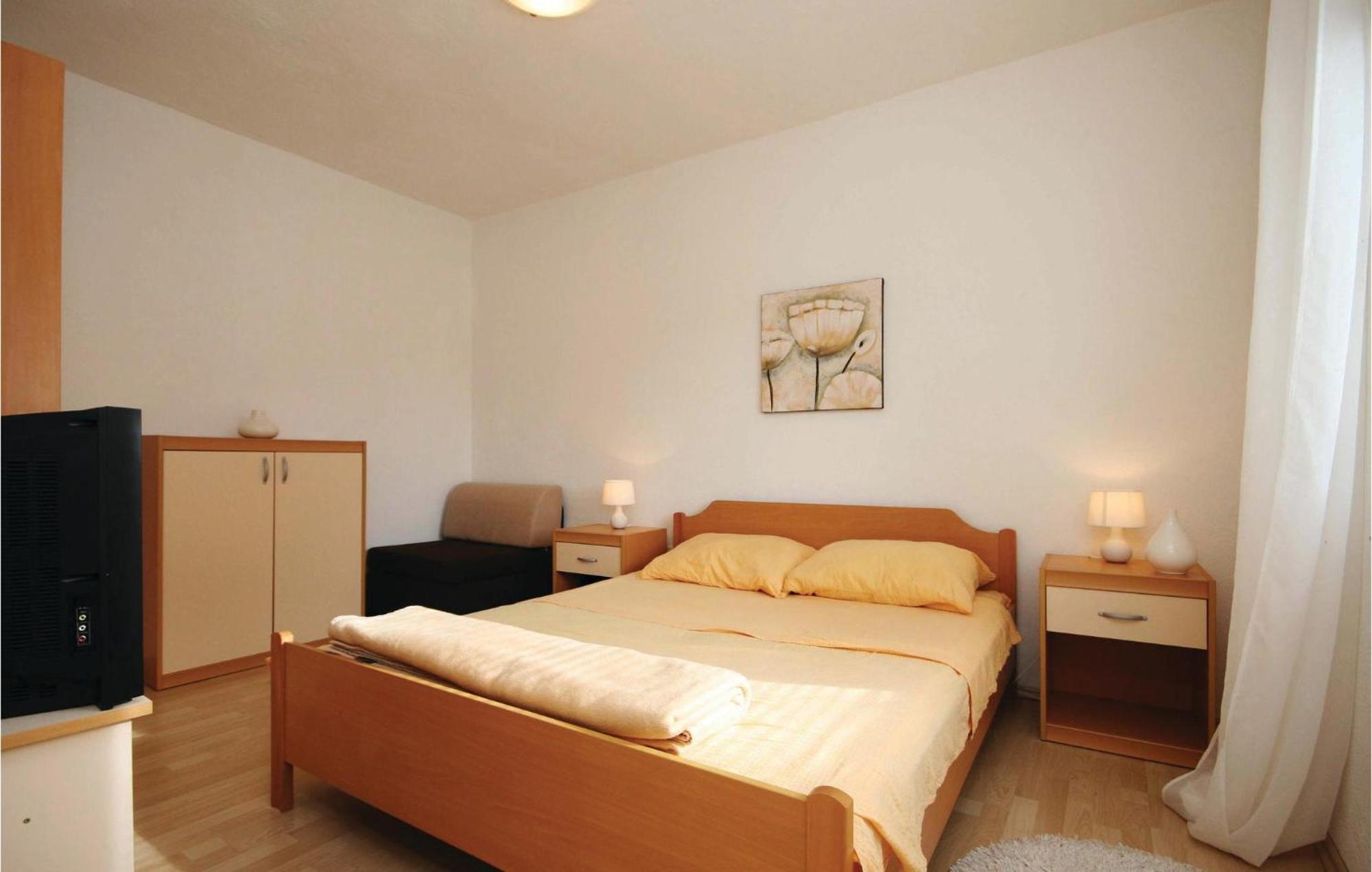 Apartment Raslina Lxvi Eksteriør billede